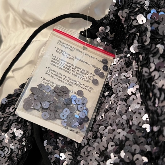 NWT Cache Sleeveless Beaded Tank Top Size Medium - Picture 6 of 9